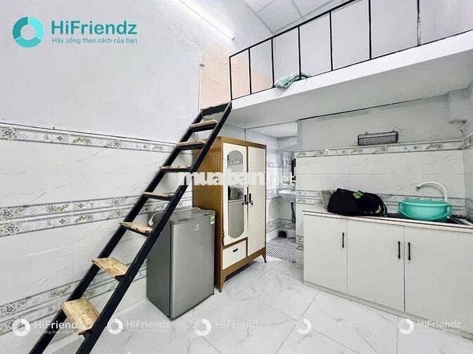 PHÒNG GÁC CAO 2M2 CÓ CỬA SỔ TRỜI ĐÓN NĂNG ĐI BỘ QUA UTH