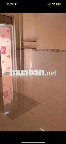 Quận 3 CMT8- Phòng 20m2 lối đi riêng có ban công