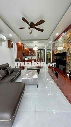 NHÀ PHÂN LÔ DỊCH VỤ KIẾN HƯNG 7T THANG MÁY, Ô TÔ THÔNG, FULL NỘI THẤT