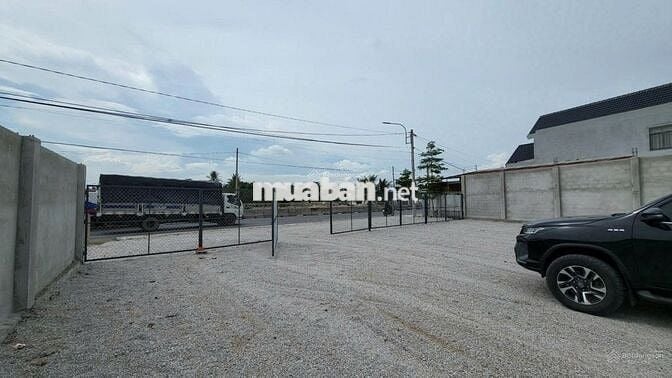 Bán đất ở 2 mặt tiền đường quốc Lộ 1A vị trí kinh doanh dịch vụ