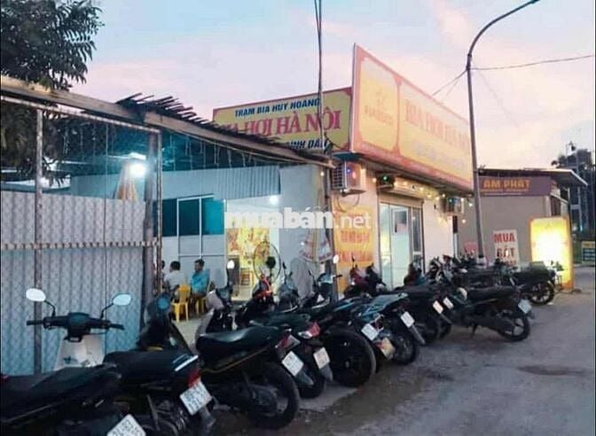 Sang nhượng quán bia 200m² Hoài Đức