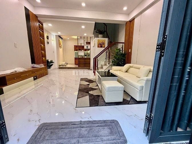 Nhà mới hẻm 154 âu dương lân P3Q8. Ngang 4,7m. Giá 5tỷ950