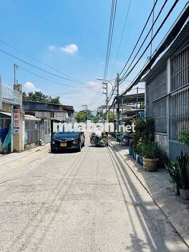 Nhà cấp 4 cũ tại Lê Văn Lương - Phước Kiển. Shr hỗ trợ bank