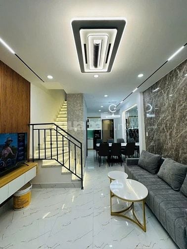 Đi định cư nước ngoài Chủ bán nhanh Nhà Lê Quang Định P1 Gò Vấp 