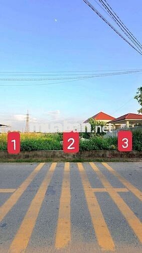 3LÔ ĐẤT F0 CHỦ MỚI TÁCH 3TỶ250/1LÔ