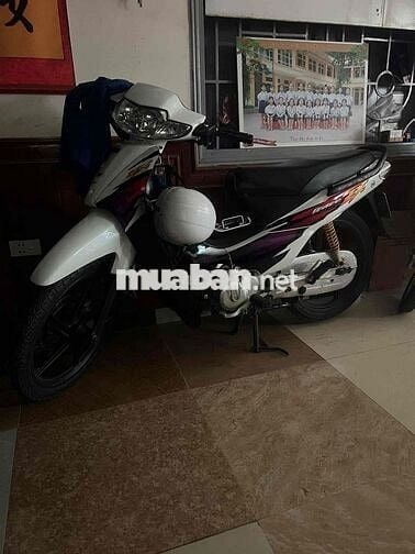 Honda Wave RSX màu Trắng