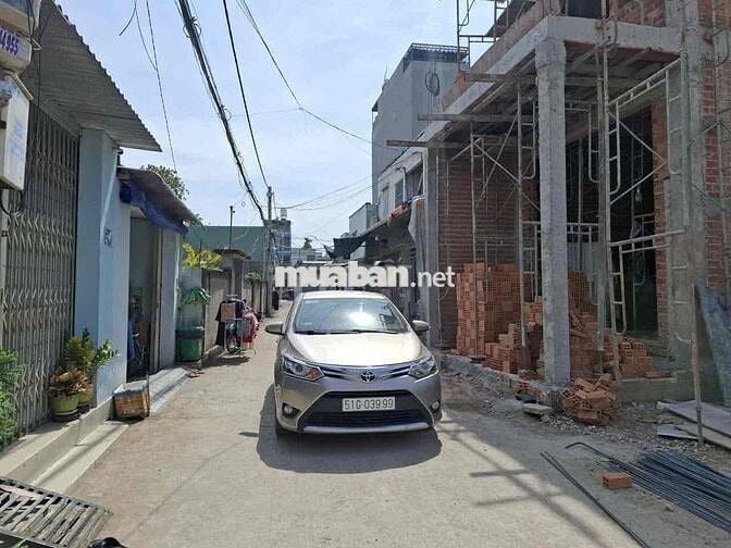 ĐẤT 1/ sẹc ngắn 300m Hà Huy Giáp 4.5x17 full thổ 76.5 cc ngay