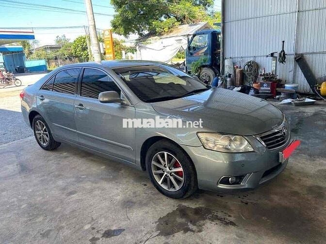 Toyota Camry 2012 2.4G - 170 km