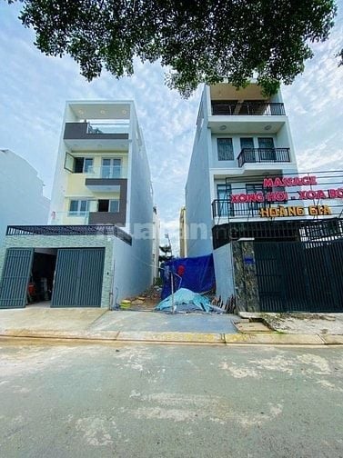 Bán đất Hoàng Anh Minh Tuấn mặt tiền đường 659 