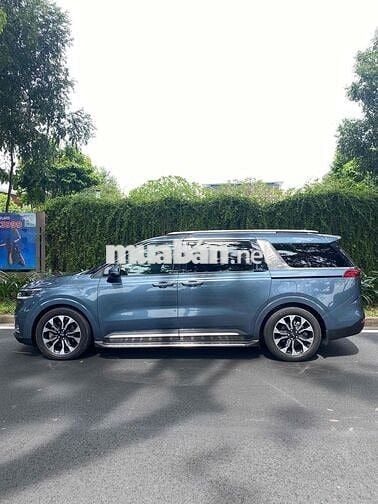 Kia Carnival 2022 Premium 7 chỗ