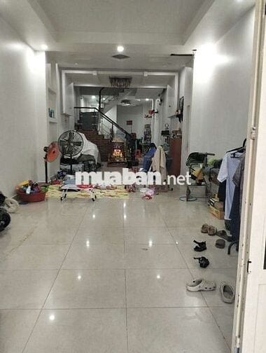 Nhà nguyên căn cho thuê gần chợ 19/5 DT 4❌20 trệt 1lầu 2pn2wc BHH