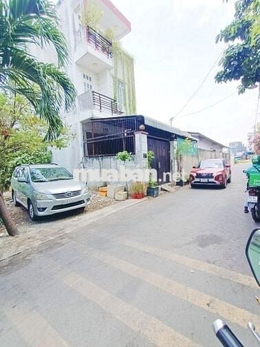 BÁN GẤP 66M2 ĐẤT ĐƯỜNG OTO NÉ NHAU THUẬN TIỆN RA PHẠM VĂN ĐỒNG,XÂY CAO