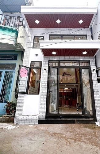 Thanh lý gấp căn nhà 1 sẹc gần  bến xe Q8 Giá 1tỷ060( trả trước 300tr)