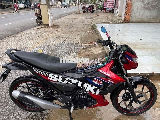 Bán raider cọp 2023 biển 49 chạy 9500km