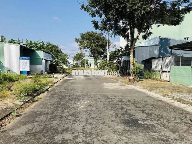 Chính chủ cần bán lô đất Đường Ban Ban Khu Bá tùng. Giá 3 tỷ 700 🔥🔥