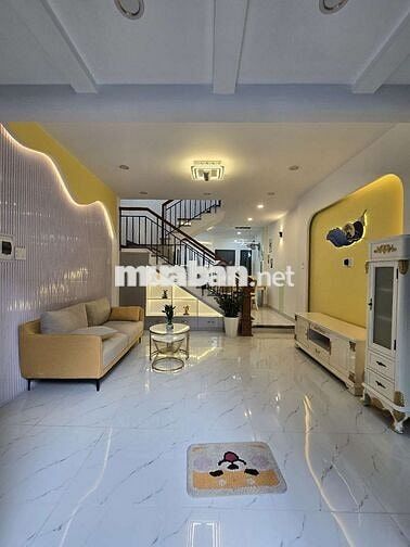 NHÀ ĐẸP P.TÂN SƠN NHÌ – 56M2–2 TẦNG-3PN – TẶNG FULL NỘI THẤT CHỈ 5🧄68