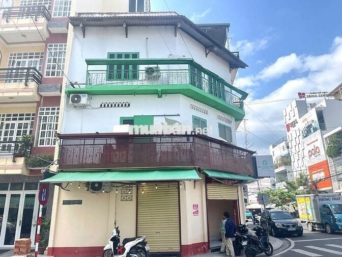 CHO THUÊ NHÀ Ở KINH DOANH 3 TẦNG LÔ GÓC GẦN CHỢ XÓM MỚI