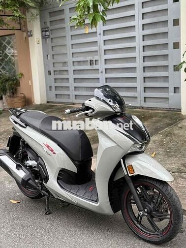 Honda sh350i 2021 1 chủ odo 18k, zin keng 9 chủ