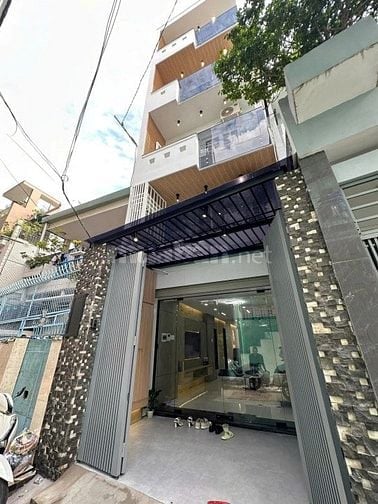 Chủ mắc nợ bán gấp nhà phú nhận, Phan Xích Long giá lỗ nặng