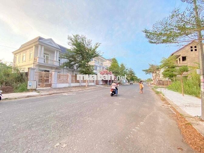 BÁN NỀN BIỆT THỰ 200M2 TRỤC CHÍNH KDC TÂY ĐÔ ECOPARK FULL THỔ CƯ 100%