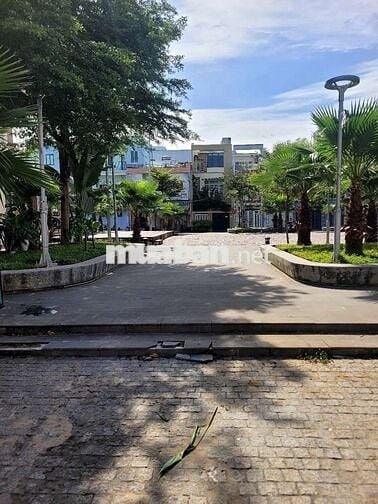 ĐẤT KIỆT ĐẸP NỞ HẬU PHƯỜNG HOÀ CƯỜNG