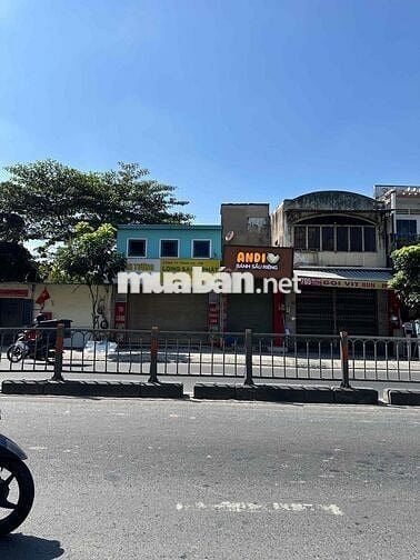 Bán Mặt tiền QUANG TRUNG, Đường 20m Có Lề, Ngang hơn 5m, 5 Tỷ 5 TL