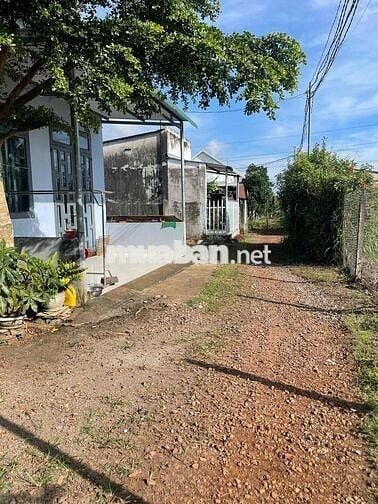 Bán đất kế bên nhà sổ hồng riêng thổ cư cách quốc lộ 1 a 500m giá rẻ