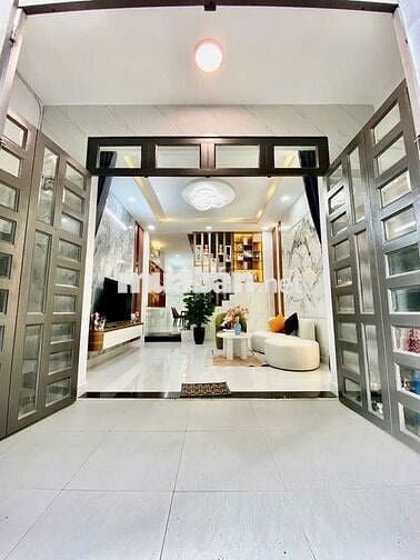 NHÀ SHR 1/ Trần thị cờ Quận 12. 100m ra đường lê văn khương. Oto ngủ n