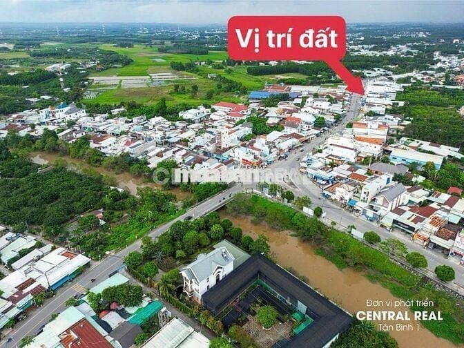 BUNG 4 LÔ MẶT TIỀN KINH DOANH ĐƯỜNG HUỲNH VĂN NGHỆ BỬU LONG