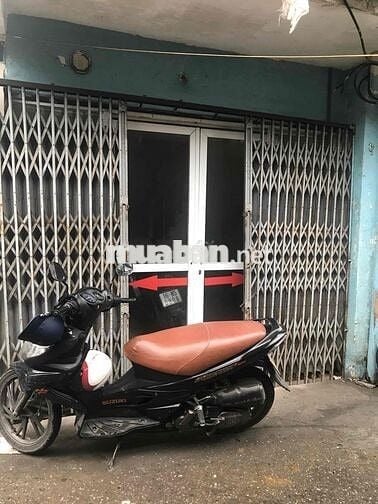 Nhà mặt ngõ Thái Hà ô tô đỗ cửa