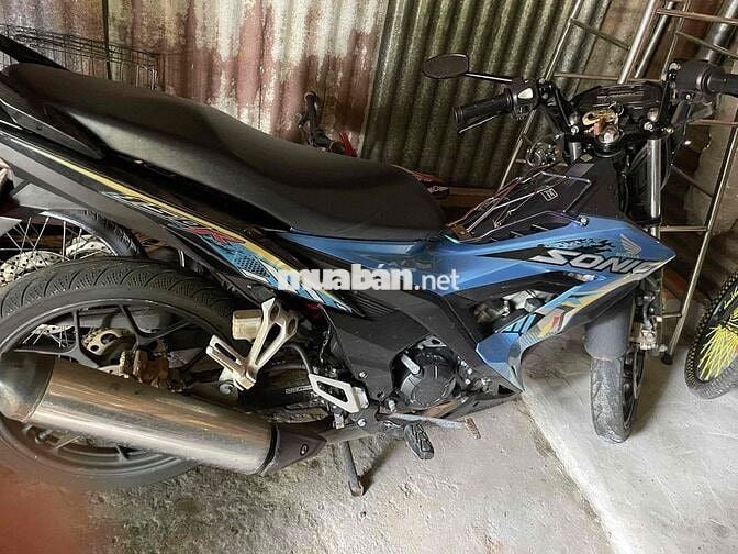 Do không còn nhu cầu em bán lại cho ai thích ạ