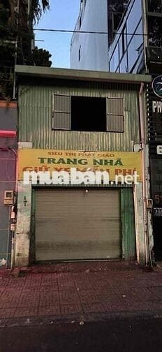 Nhà mặt tiền 93m2 đường Ngô Gia Tự, Quận 5! Nhà nát thuận tiện xây mới