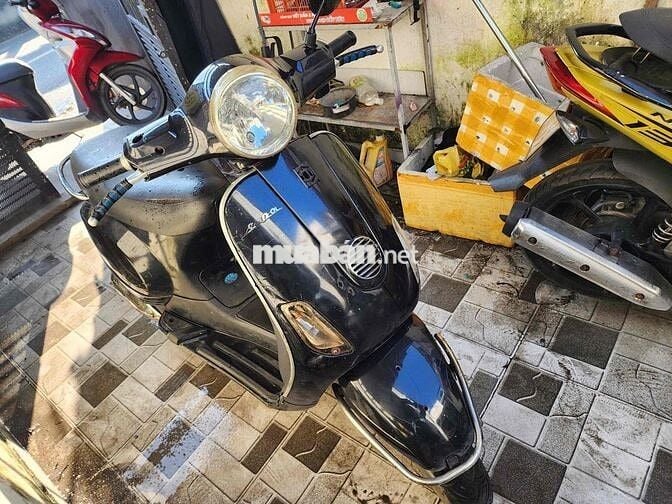 Vespa Lx 125cc Piaggio 2011 bstp cavet đủ
