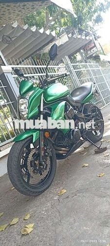 cần bán xe KAWASAKI 650c ER6N xe bao Rin xe ở SG