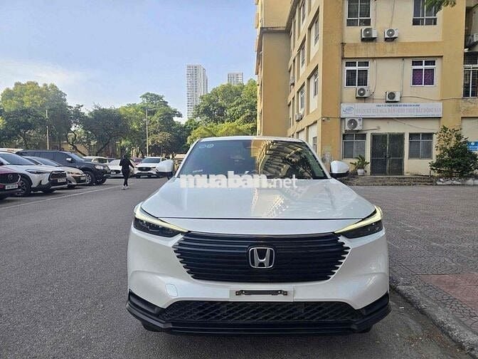Honda HRV 2023 G 9 vạn km Trắng