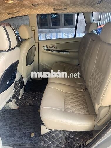 Toyota Innova 2015  - 330000 km