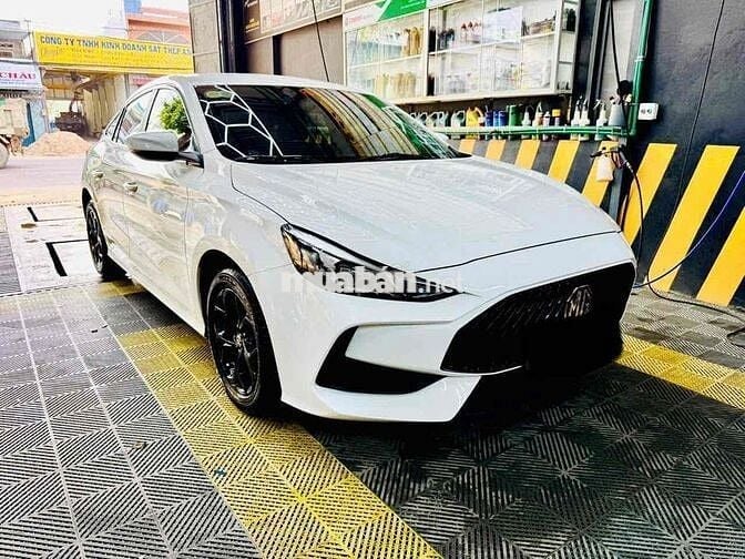 MG MG5 2024 - 7000 km