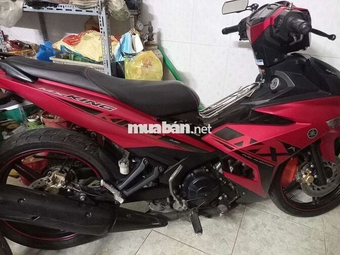 Do kẹt tiền cần bán xe mxking 150 cc