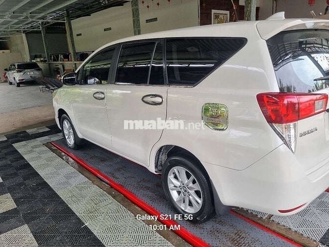 Toyota Innova 2018 2.0E - 120000 km