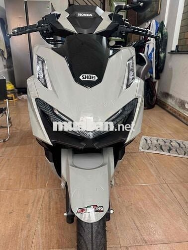 Honda Vario 160 2023 Xám 9500 km ( 9c bstphcm)
