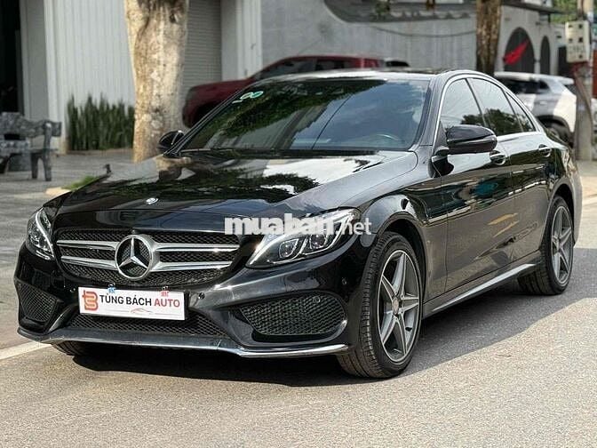 Mercedes Benz C Class 2015 C300 AMG - 70000 km