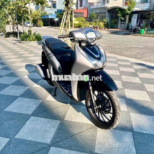 Honda SH Mode 2022 màu Bạc