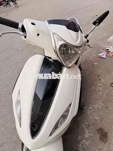 Piaggio Fly 125 3Vie Trắng