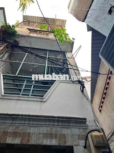 Nhà nở hậu L, 60m², 1 trệt 2 lầu 6PN, gần vòng xoay Lê Đại Hành, giá 5