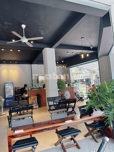 Sang quán cafe góc 2 MT đường Trần Văn Kiểu 8x16m 3 lầu Q.6 giá 53tr