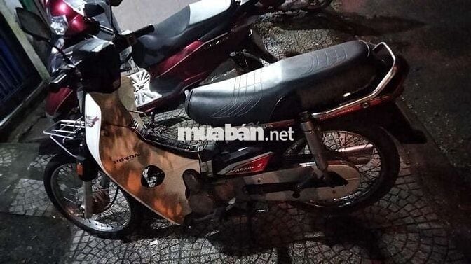 Honda Dream Thái . biển 43