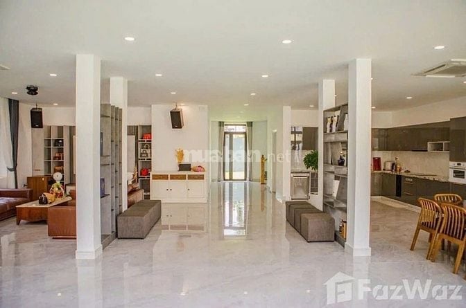 BÁN BIỆT THỰ HIỆN ĐẠI MẶT SÔNG – THẢO ĐIỀN, NGUYỄN VĂN HƯỞNG. (749 m)