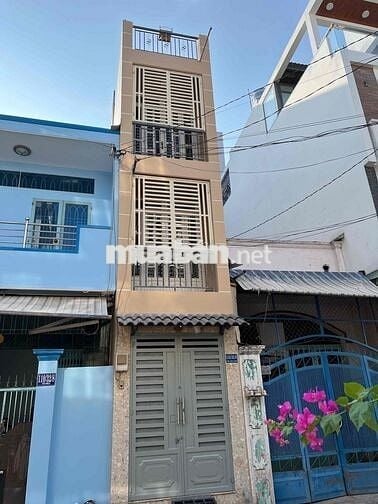 Cho thuê nhà nguyên căn hẻm xe hơi đường Tô Hiệu