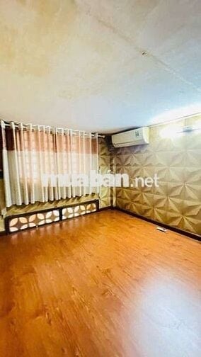 NHÀ NHỎ 3 TẦNG Q1 - DT 3x4 - 2.6 TỶ