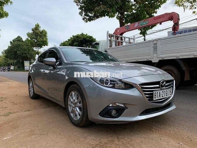 Mazda 3 2016 1.5 AT Sedan - 120 km